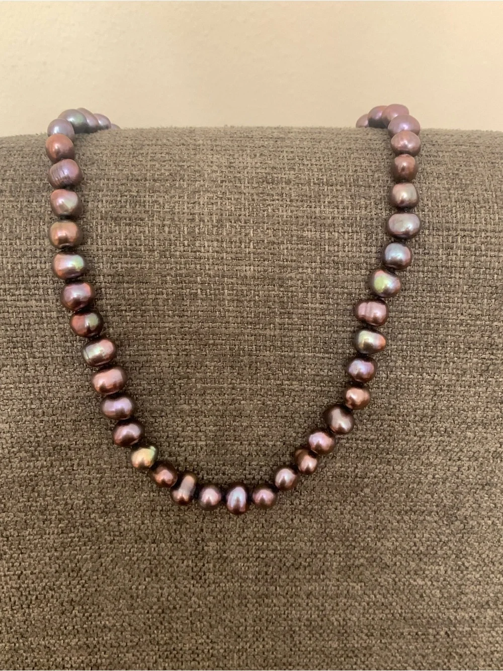 Freshwater Pearl Necklace and Earrings Set - Iridescent Plum